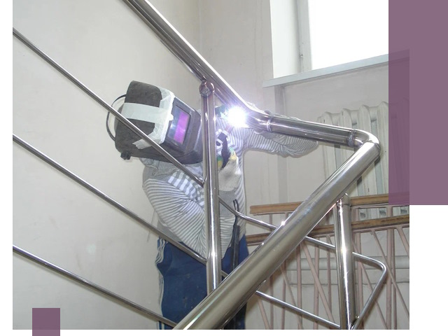 Монтаж перил и ограждений качественно в Минусинске