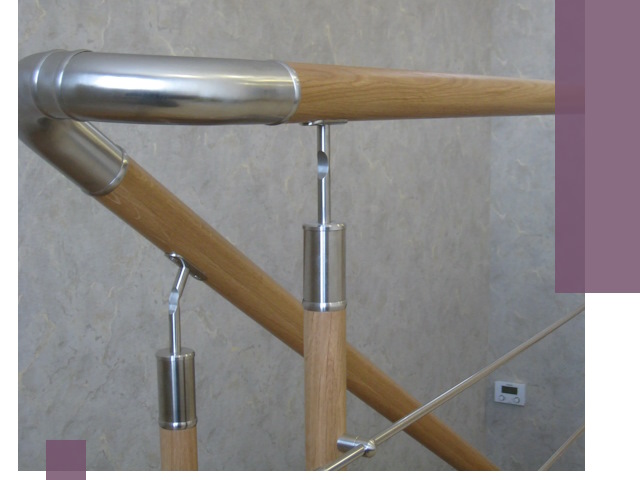 Комбинированные перила на заказ в Минусинске — монтаж и производство