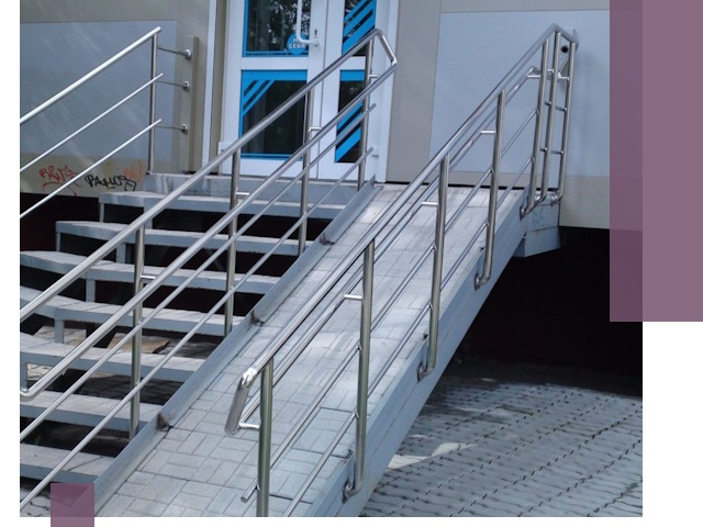 Пандус на крыльцо под ключ в Минусинске: монтаж и изготовление