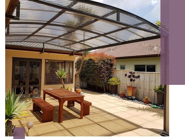 Навесы во двор под ключ в Минусинске — изготовление и монтаж