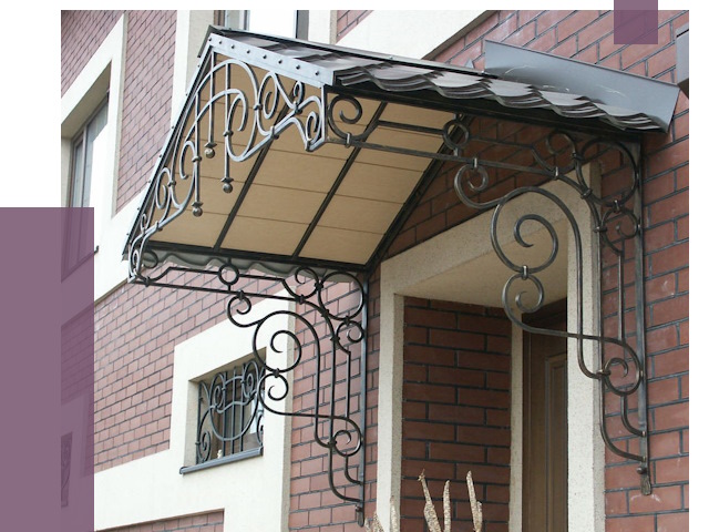 Двускатные козырьки в Минусинске под ключ от 12701 руб.