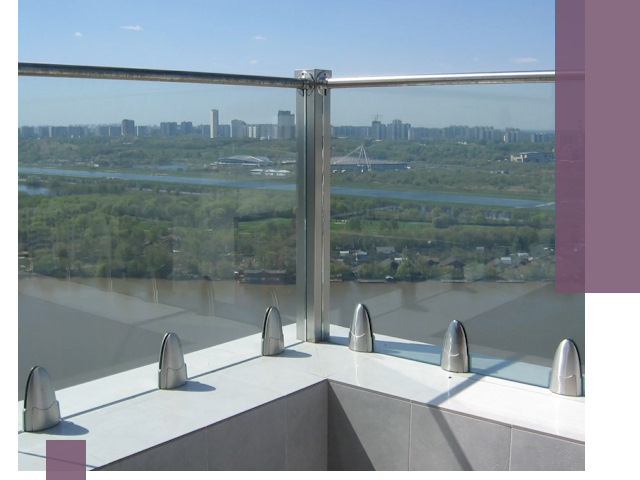 Стеклянные парапеты премиум класса в Минусинске для домов и бизнесов